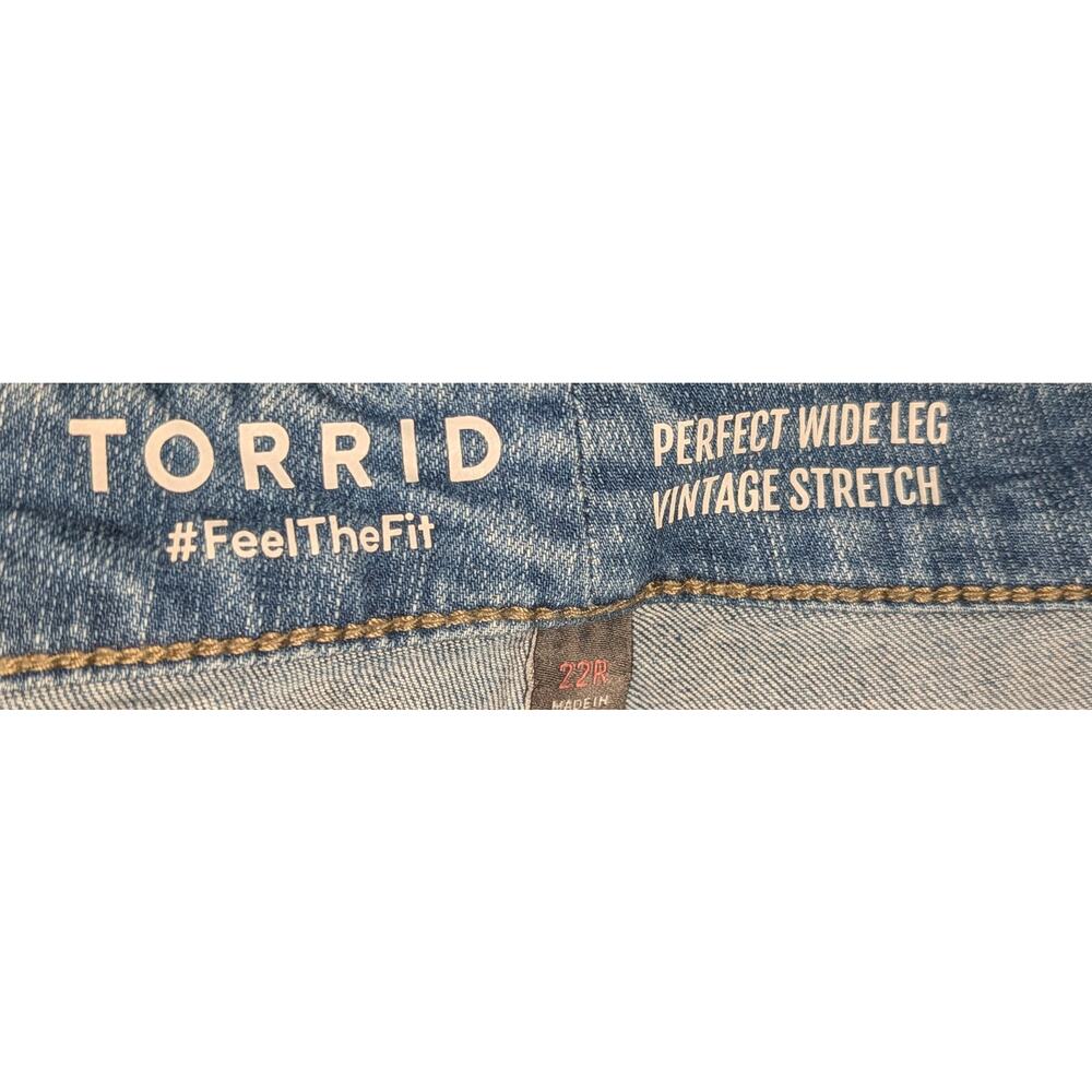 Torrid Perfect Wide Leg Vintage Stretch Crop Raw Edge Hem Jeans 22R Medium Wash - Picture 4 of 5